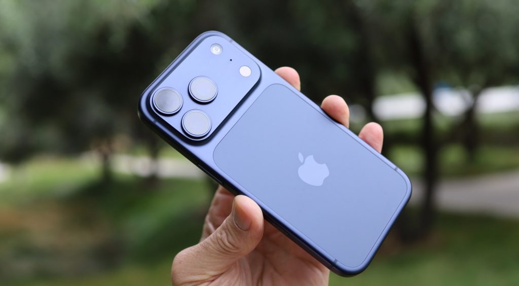 Неофіційне зображення iPhone 18 Pro до презентації Apple